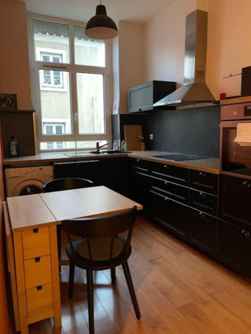 Joli Canut - Proche De Fourviere - 6 Couchages Lyon Ngoại thất bức ảnh
