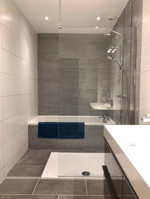Joli Canut - Proche De Fourviere - 6 Couchages Lyon Ngoại thất bức ảnh